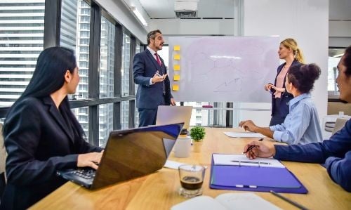 Satınalma Uzmanı / Uzman Yardımcısı iş ilanları Satınalma Uzmanı / Uzman Yardımcısı arayanlar İSTEK Servis Eğitim