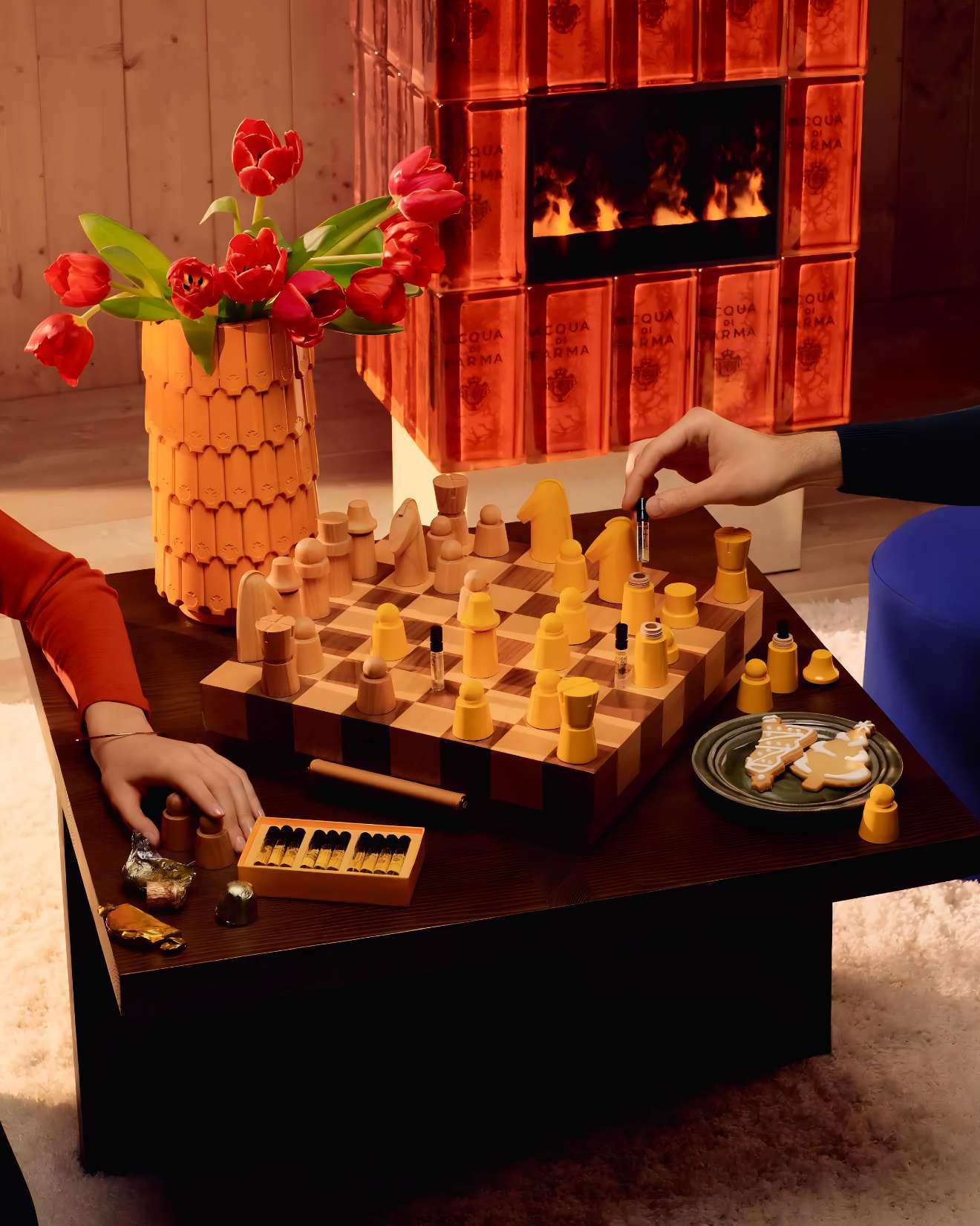 Satranç Taşlarından Parfüm Çıkan El Yapımı Satranç Takımı