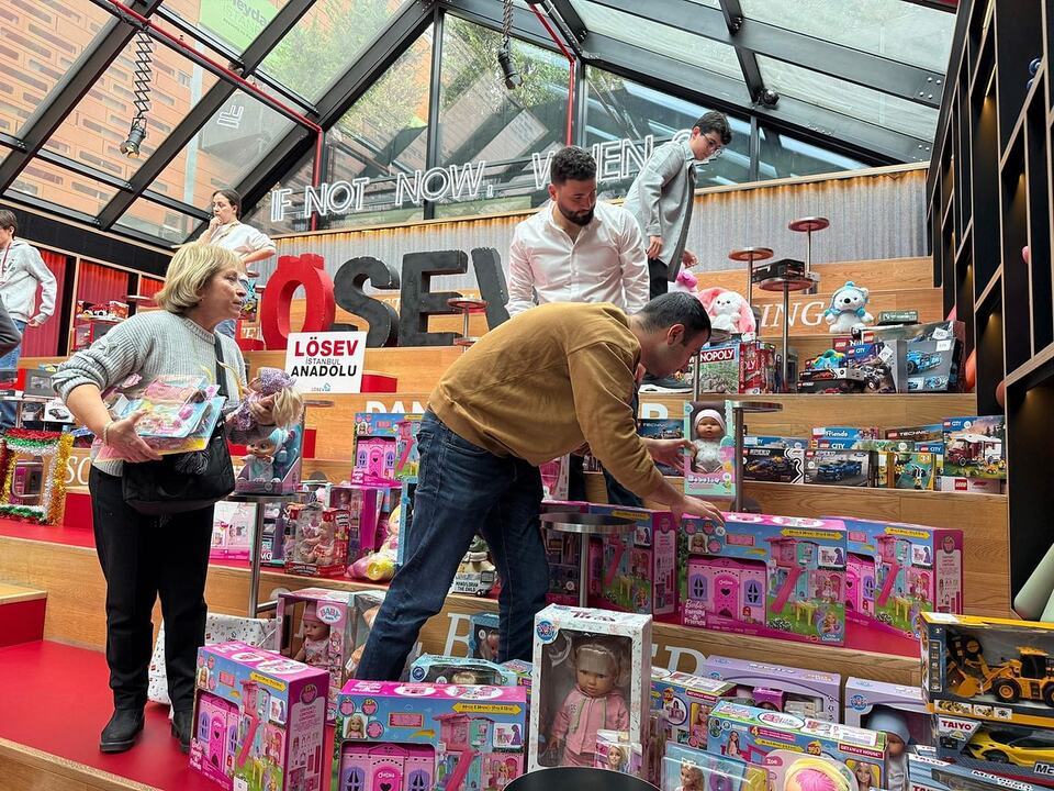 Dilek Topla Benim İçin